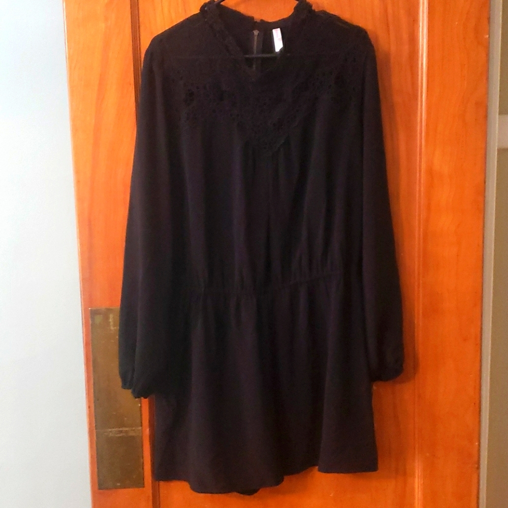 Black skort jumper